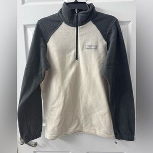 Like new - Columbia Men’s 1/4 zip fleece, adjustable waist, XS